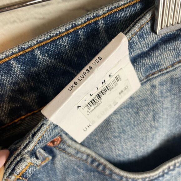 TopShop A-Line Jean Shorts Size 2 NWT - Picture 4 of 8